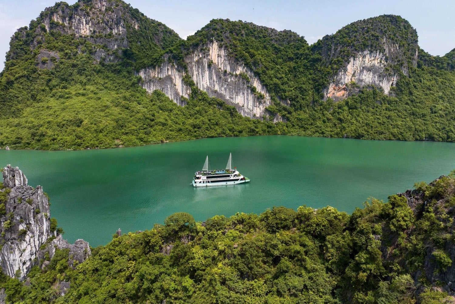 Crociera di lusso di un giorno intero nella Baia di Ha Long|Buffet e tutto incluso