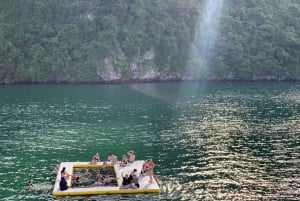 Ha Long & Lan Ha Bays: 2-dagars kryssning med måltider och kajakpaddling