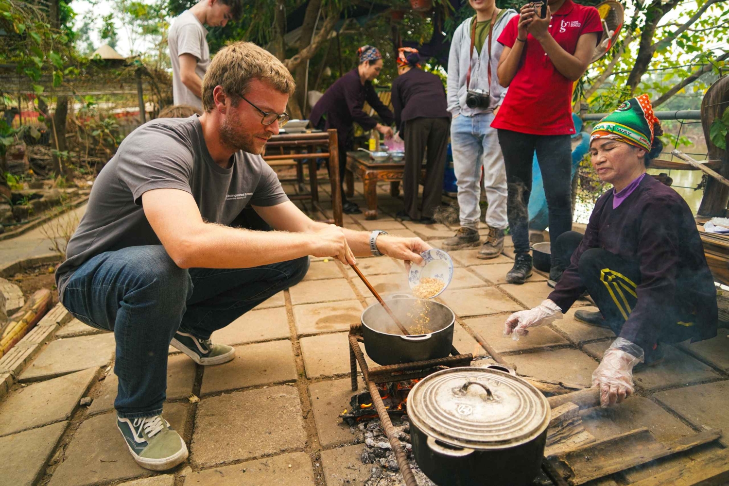 Ha Noi: Authentic Old Village Culture Day Tour