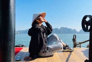 Ha Noi/Cat Ba: Lan Ha-bugten – Viet Hai-landsbyen, cykling, kajaksejlads