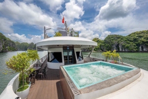 Ha Noi/Cat Ba: Lan Ha Bay-Viet Hai Village Cykling, kajakpaddling