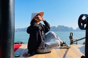 Ha Noi/Cat Ba: Lan Ha Bay-Viet Hai Village Cykling, kajakpaddling