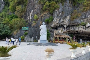 Hanoi: Ha Long Bay 1 dag/kleine groep en lunch