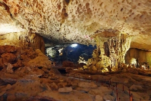 Hanoi: Ha Long Bay 1 dag/kleine groep en lunch