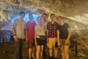 Hanoi: Ha Long Bay 1 dag/kleine groep en lunch