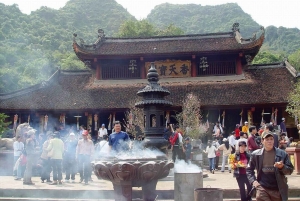 Ha Noi: Pagode do Perfume ou Aldeia do Incenso com recolha de guia