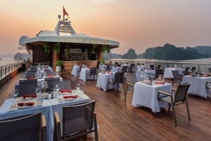 Halong Bay: 2-dagars lyxkryssning med fina middagar och kajakpaddling