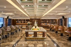 Halong Bay: 2-dagars lyxkryssning med fina middagar och kajakpaddling