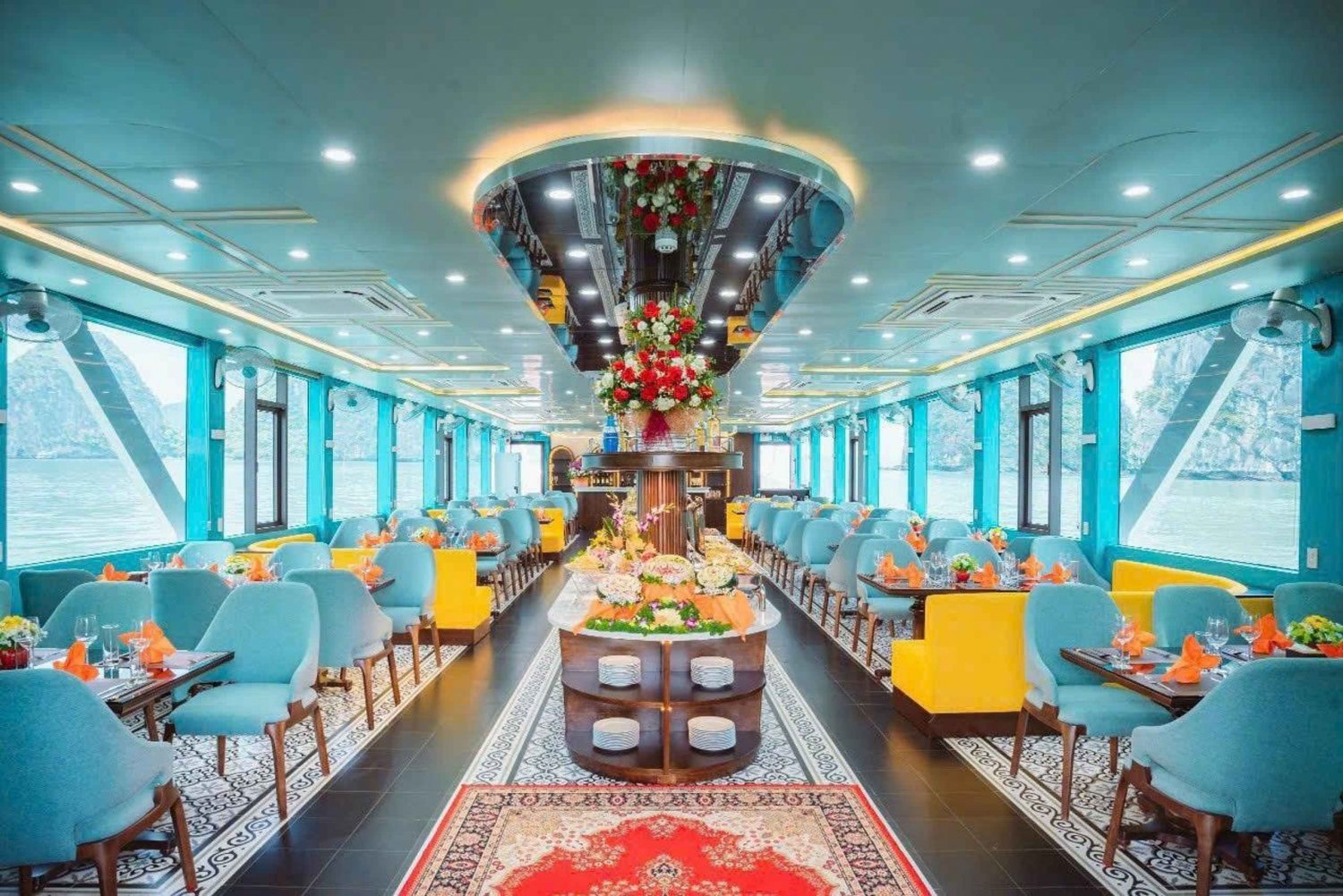 Hanoi: Ha Long Bay Trip with Luxury Cruise & Buffet Lunch