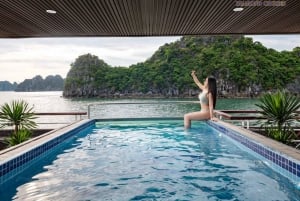 Hanoi: Halongbukta heldagstur med 5-stjerners Diamond Cruise