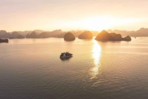 Halong Bay Luxury Cruise: Kayak&Swim,Cave, Party BEST SELLER