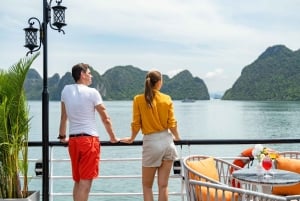 Zatoka Halong: Luksusowy jednodniowy rejs z bufetem, kajakiem, pływaniem