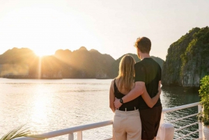 3-daagse cruise van 2 nachten in Ha Long Bay met privébalkon