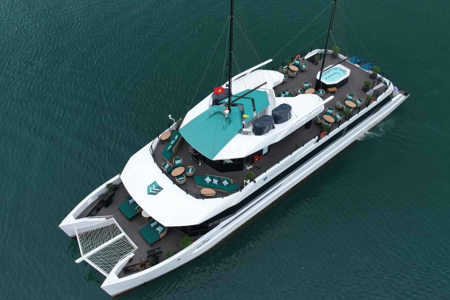 Halong & Lan Ha Bay 1-dagars katamarankryssning från Hanoi