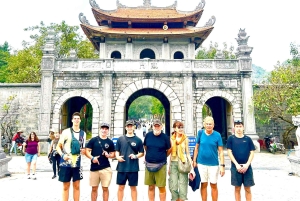 Praktisk Vietnam: Cykling, rafting og landsbyliv