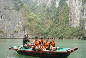 Ha Long–Lan Ha luksuriøs dagscruise fra Hanoi