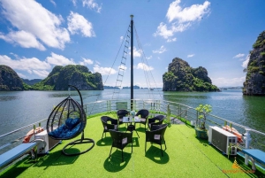 Ha Long–Lan Ha luksuriøs dagscruise fra Hanoi