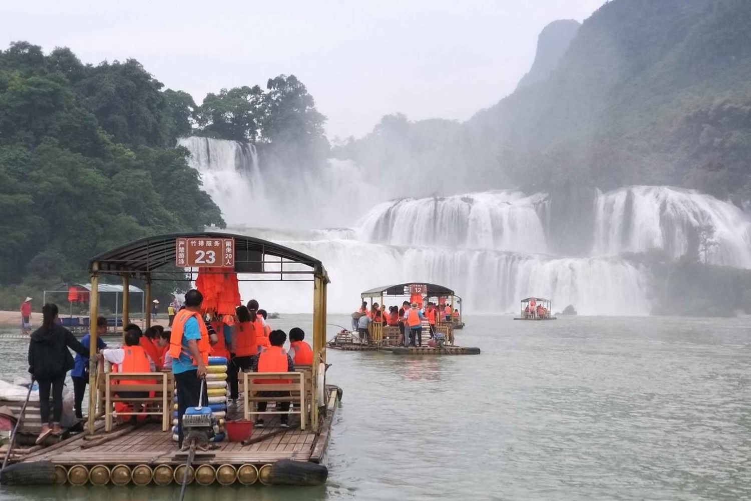 Hanoi: 2-Day Ban Gioc Guided Waterfall & Cave Tour with Food
