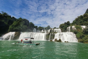 Hanoi: 2-Day Ban Gioc Guided Waterfall & Cave Tour with Food