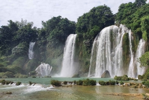 Hanoi: 2-Day Ban Gioc Guided Waterfall & Cave Tour with Food