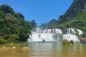 Hanoi: 2-Day Ban Gioc Guided Waterfall & Cave Tour with Food