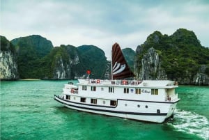 Hanoi: 2-dniowy rejs Bhaya Classic do zatoki Ha Long