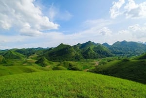 Hanoi: 2-Day Cao Bang Adventure Loop by Motorbike or Car