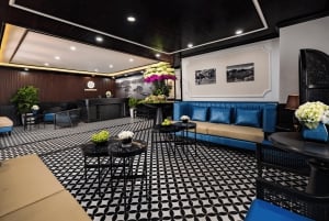 ハノイ：ハロン湾〜ランハ湾 1泊2日クルーズ