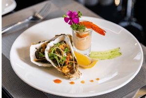 Hanói: crucero de 2 días por las bahías de Halong y Lan Ha