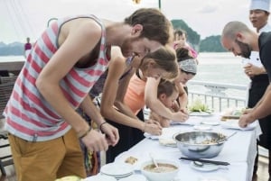 Hanoi/Ninh Binh: 2-dages Lan Ha-bugten og Cat Ba med lille krydstogt