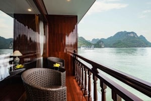 Hanoi : Croisière 5 étoiles de 2 jours sur Lan Ha et la baie d'Halong avec balcon
