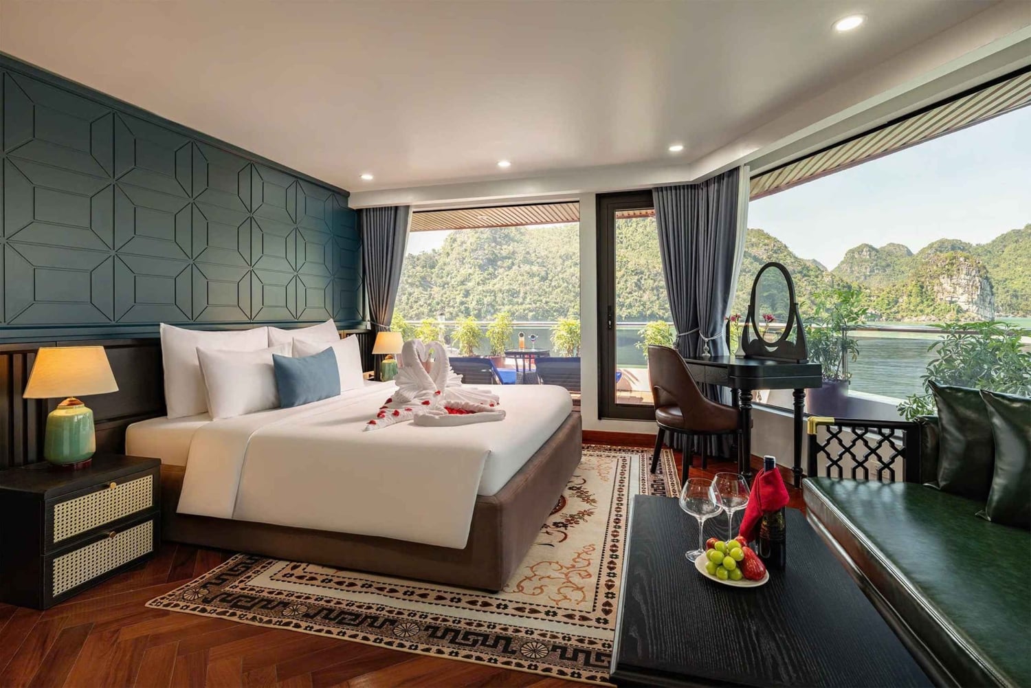 Hanoi: 2-tägige Luxus-Kreuzfahrt mit Balkon zur Lan Ha Bay & Ha Long Bay