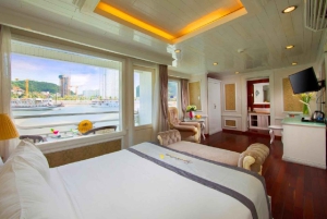 Hanoi: 2-dagers luksuscruise i Bai Tu Long Bay-grotten og kajakkpadling