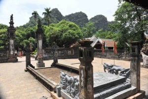 Hanoi: 2-Day Ninh Binh Excursion & Cuc Phuong Park Wildlife