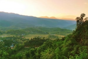 マイチャウ：トレッキング、サイクリング、食事、ホームステイを含む2日間ツアー