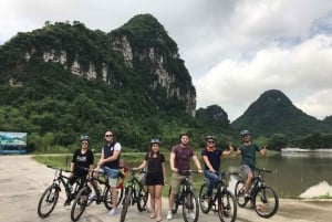 Hanói: excursão de 2 dias a Ninh Binh e Baía de Halong com traslado