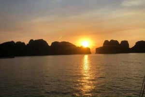 Hanói: excursão de 2 dias a Ninh Binh e Baía de Halong com traslado