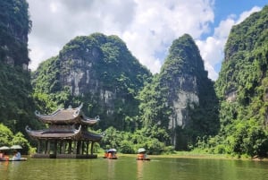 Hanoi: 2-Day Tour to Ninh Binh & Halong Bay With Transfer