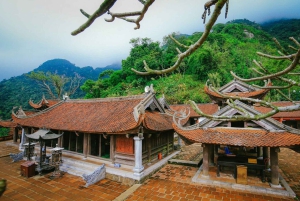 Hanoi: 2 päivän Trang An, Bai Dinh ja Yen Tu -buddhalainen kiertue