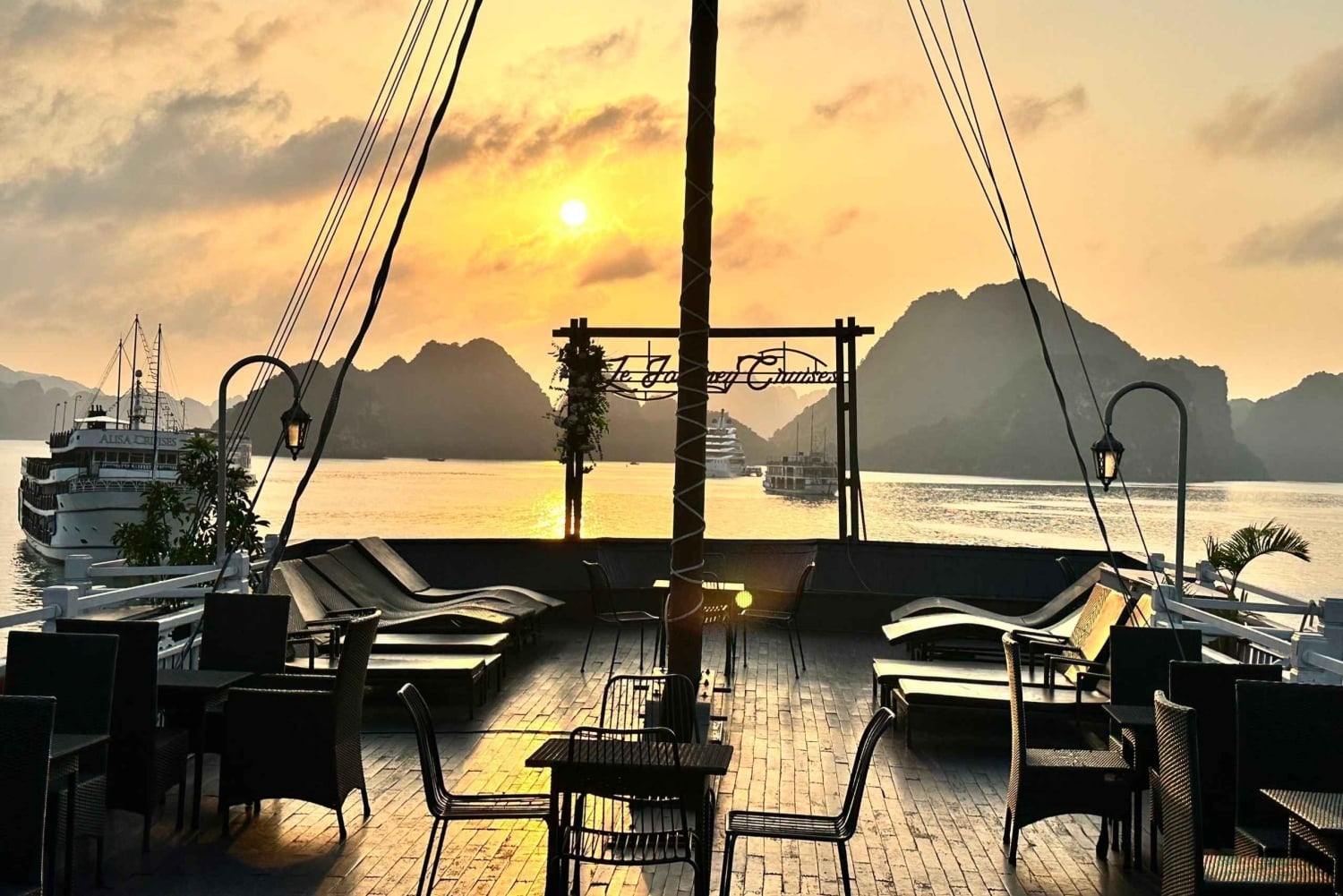 Hanoi: 2D1N Ha Long-bukten med Le Journey Cruise