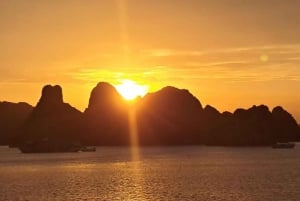 Hanoi: crucero de 3 días por Ha Long/Bahía de Lan Ha con balcón privado.