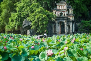 Hanoi: 3-daagse excursie naar Lan Ha Bay en Ninh Binh, kleine groep