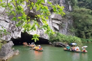 Hanói: Crucero de 5 estrellas de 3 días por Ninh Binh, Ha Long y la bahía de Lan Ha