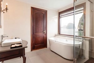 Hanói: Crucero de 5 estrellas de 3 días por Ninh Binh, Ha Long y la bahía de Lan Ha