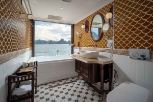 Hanoi: 3 dni w Ha Long i Lan Ha Bay, rejs 5* L'amour, show folklorystyczny