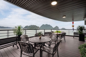 Hanoi: 3 dni w Ha Long i Lan Ha Bay, rejs 5* L'amour, show folklorystyczny