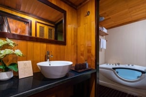 Hanoi: 3D2N Ha Long-bugten, Lan Ha-bugten med Hera Boutique Cruise