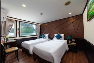 Hanoi: 3-Day 2-Night Ha Long Bay and Lan Ha Bay Cruise