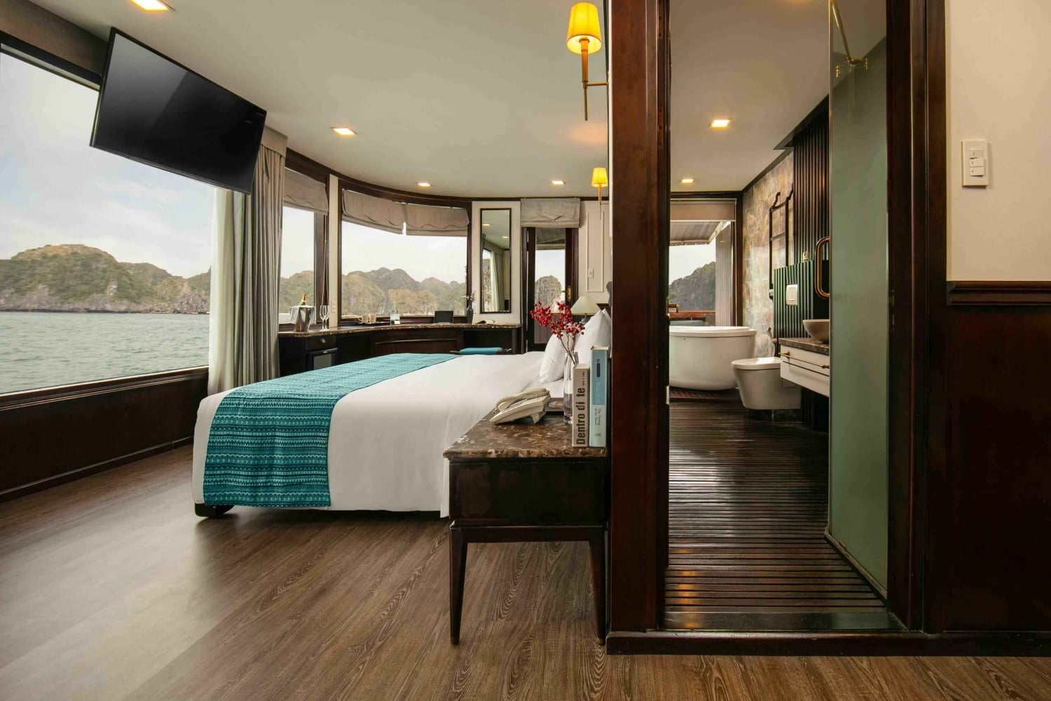 Hanoi: 3D2N Ha Long Bay, Lan Ha Bay per luxe cruise van Amanda