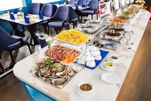 Hanoi: crociera a 5 stelle nella baia di Halong con pranzo, jacuzzi e party